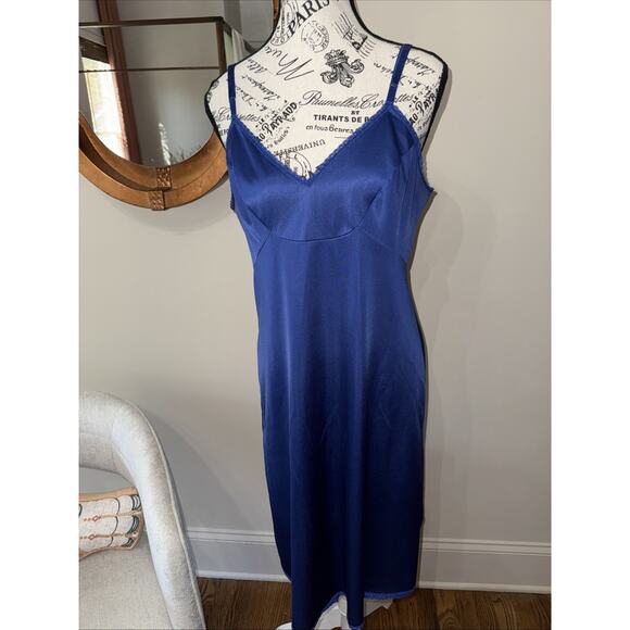 Vanity Fair VTG Sz L Navy Sexy Satin Lace Slip Midi Hollywood Movie Star Nightie - Picture 3 of 7